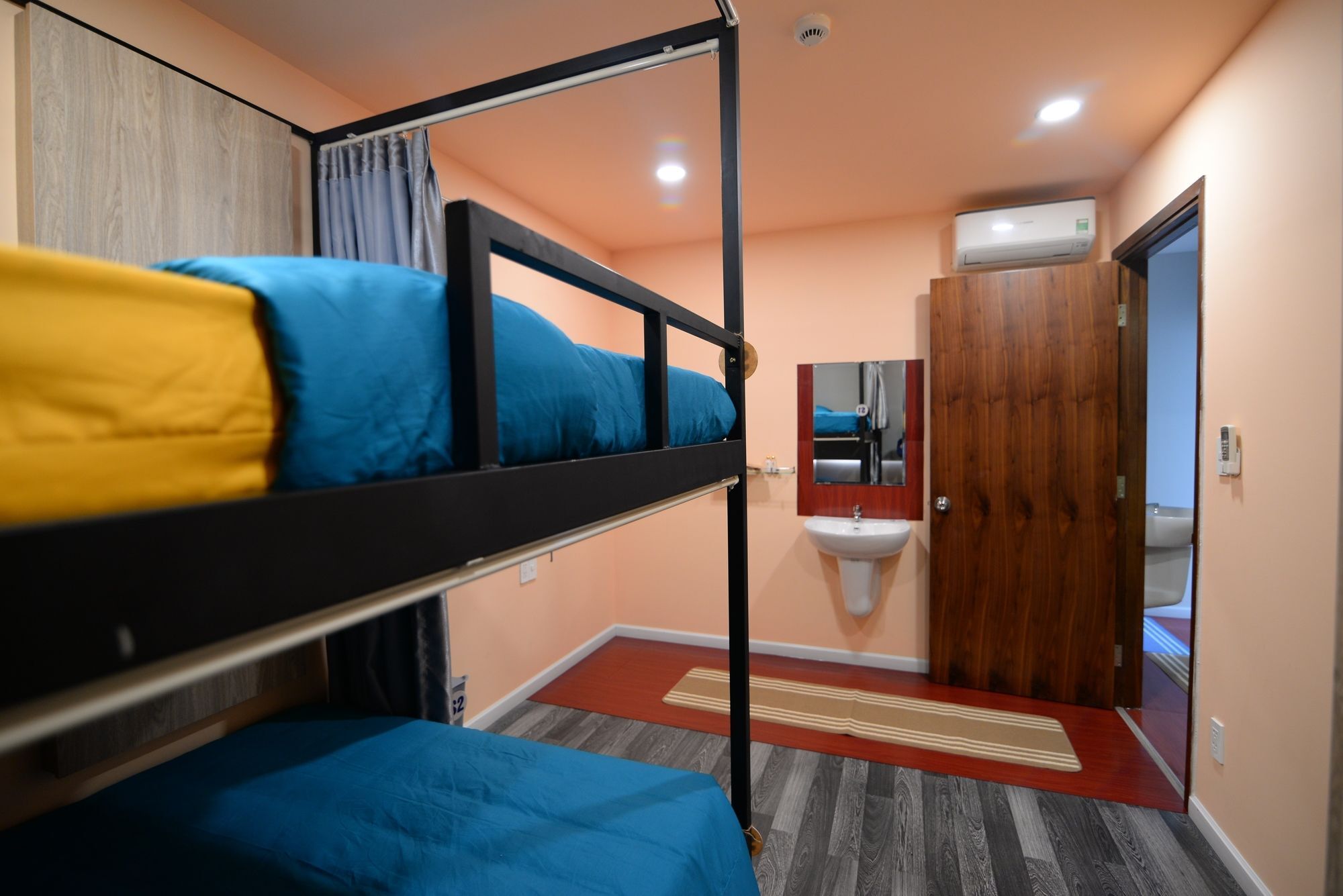 Scenic Valley Apartment 4 Bedroom - Sabina Hcm Хошимин Екстериор снимка